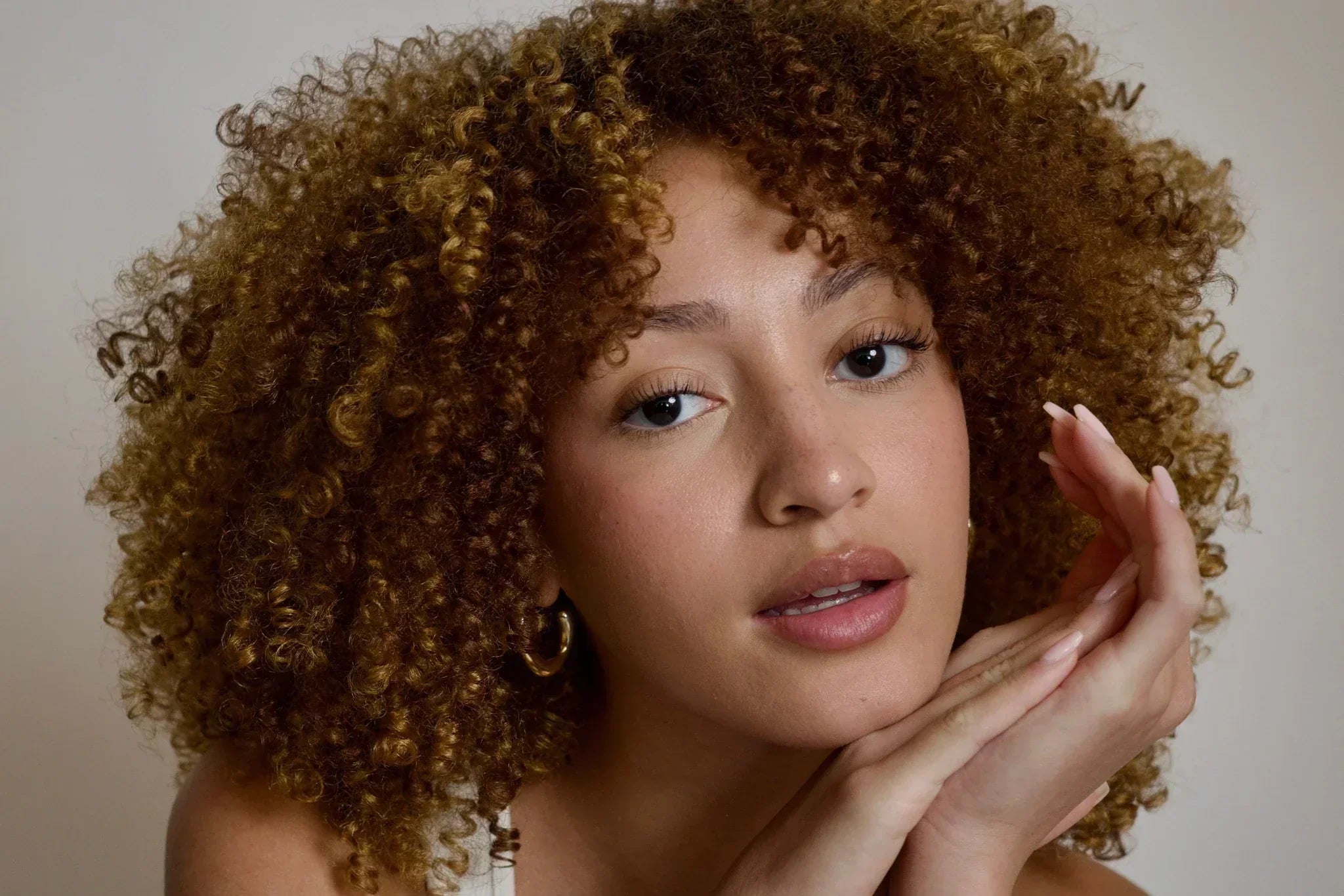 HOW TO REPAIR AND STRENGTHEN YOUR SKIN BARRIER